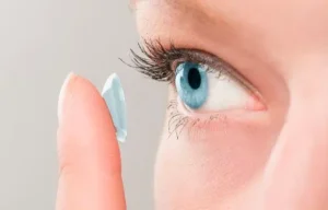 How to Choose the Right Contact Lenses